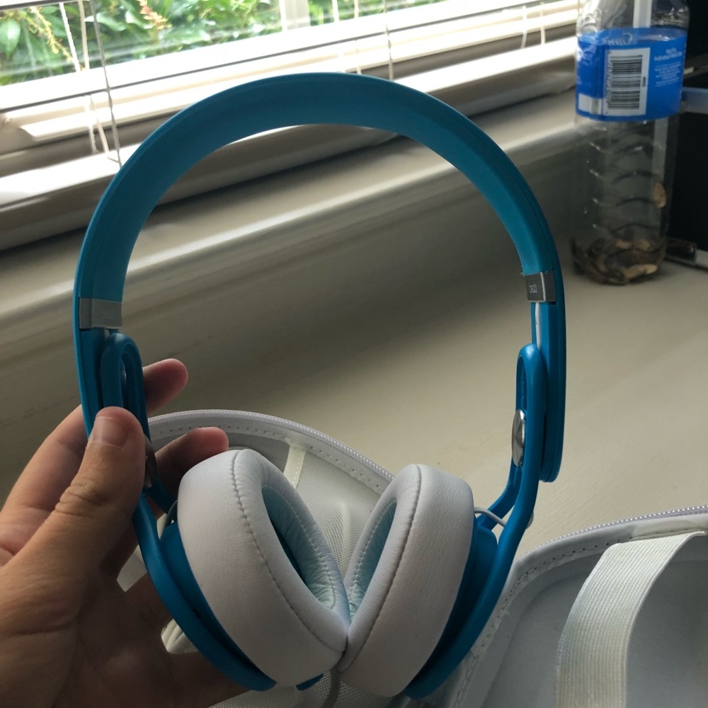 beats mixr headphones